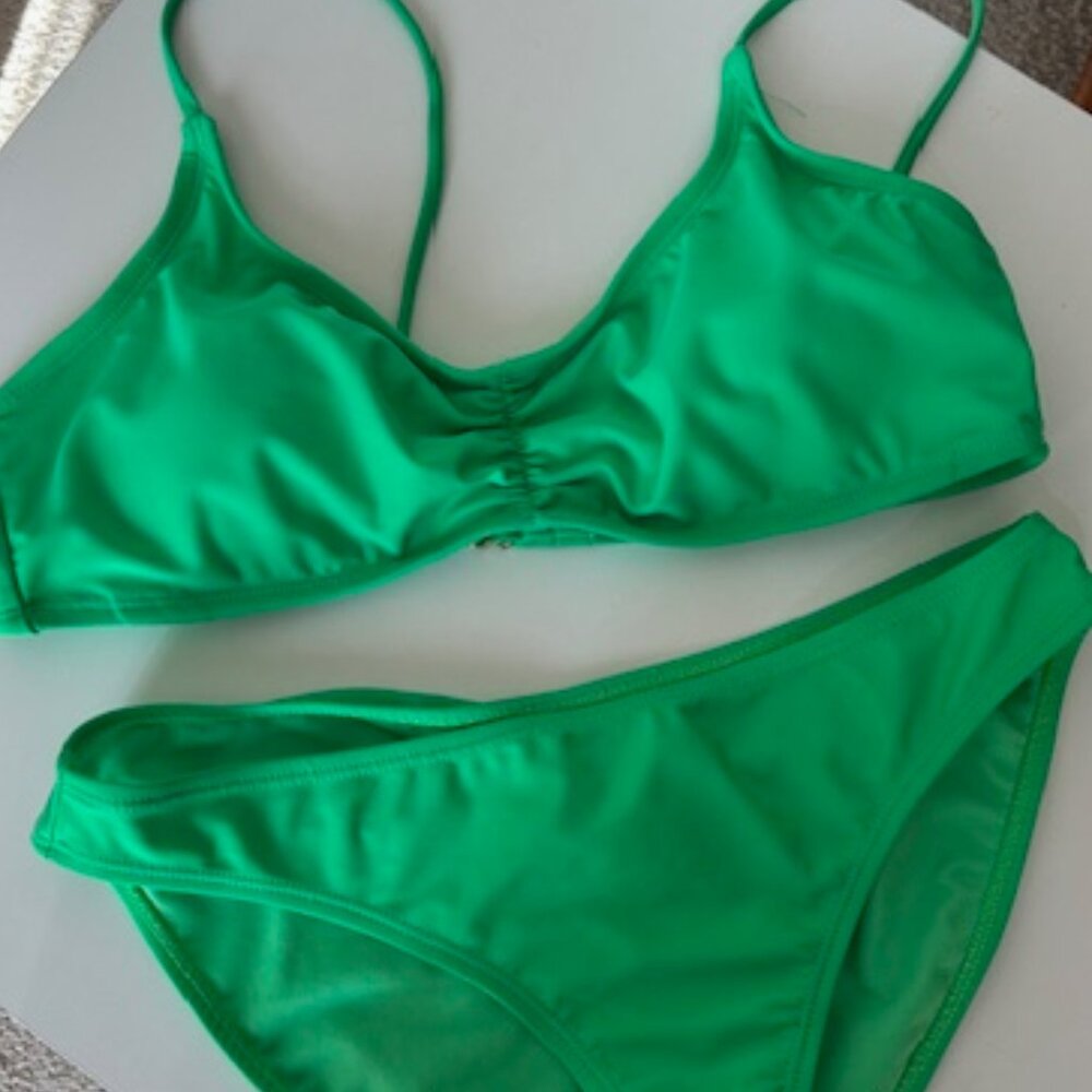 Breaking Waves women bathing suite 2 pieces / Top L bottom M